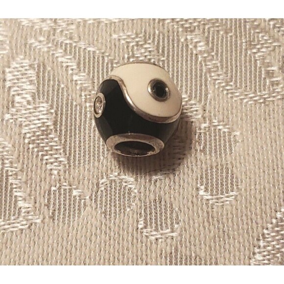 Pandora Yin Yang Charm Sterling Silver Retired Marked 925 ALE White Black Enamel - Picture 2 of 9